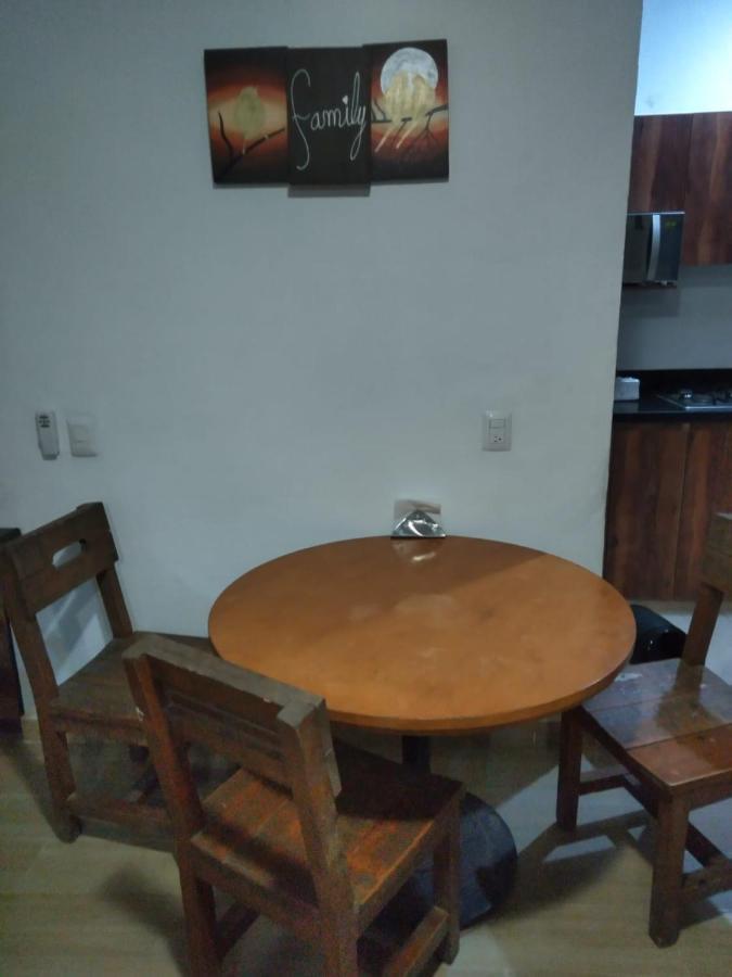 Amplia A 10min Del Aeropuerto Country house Cancun