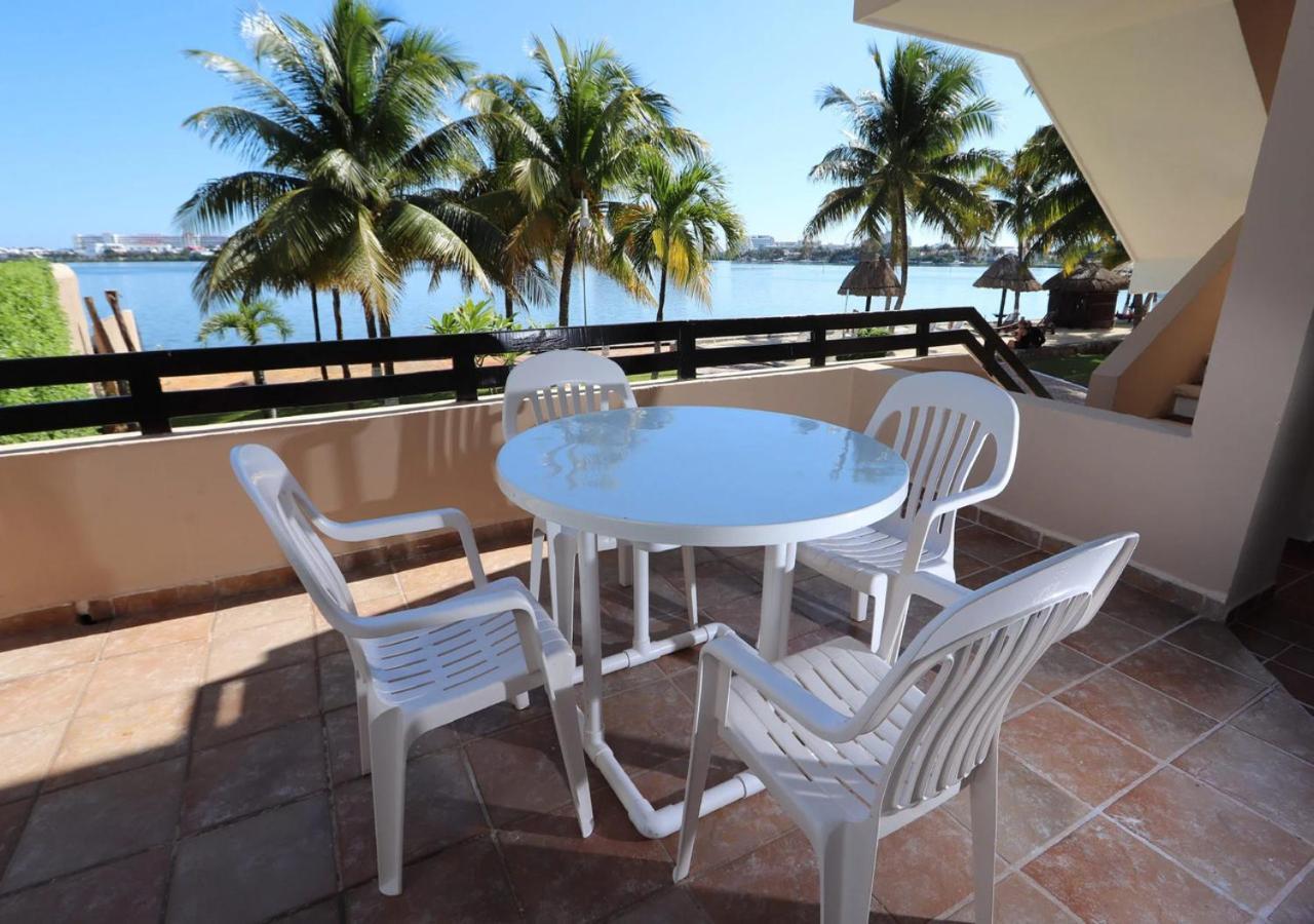 Apartment Wivc Coral Mar - Amazing Zone & Lagoon Views, Enjoy The Tropical Breeze