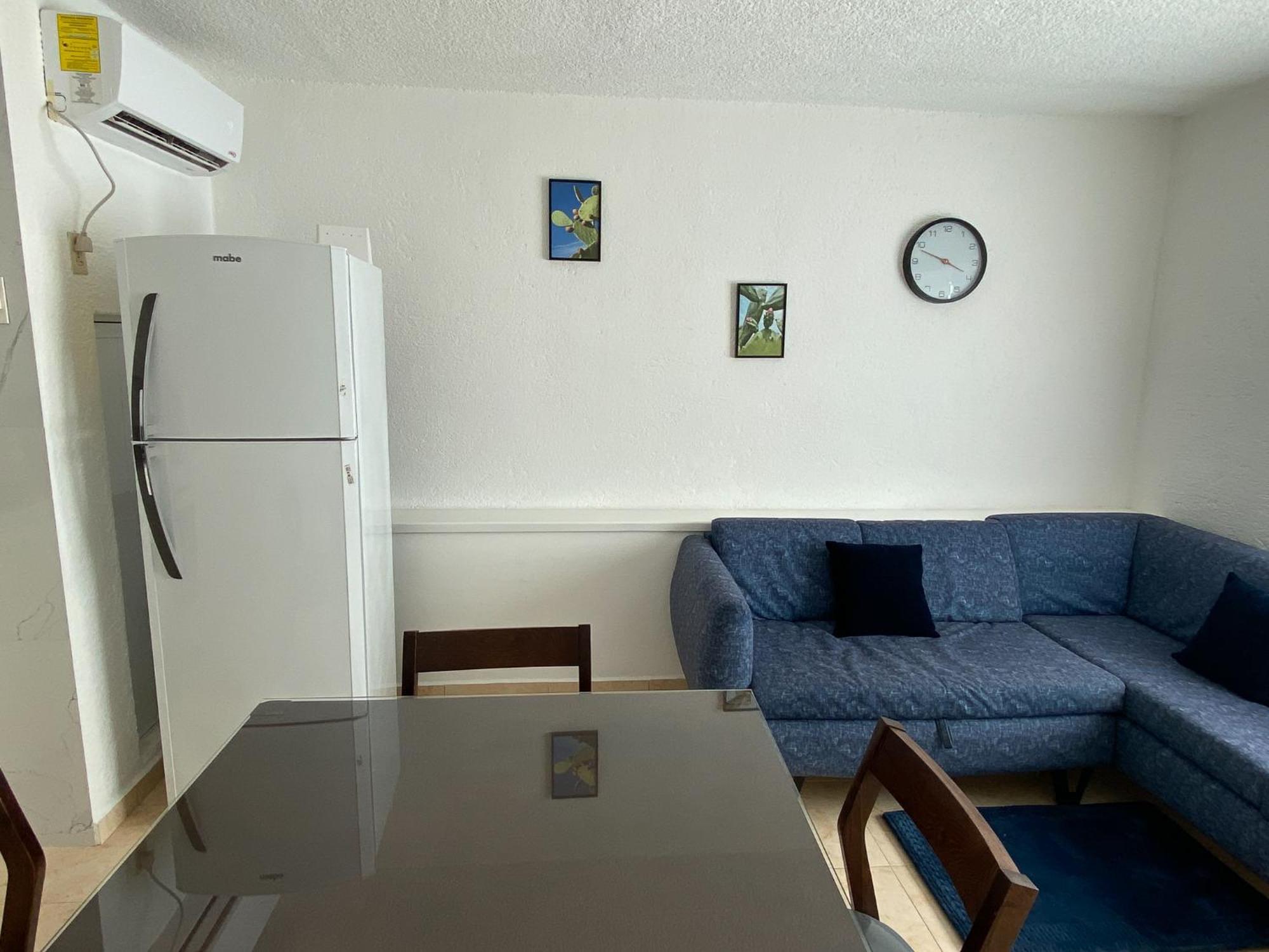 Brisas Shores 07 Beachfront Condo, Pool And Garden Area, Zona Hotelera Apartment *