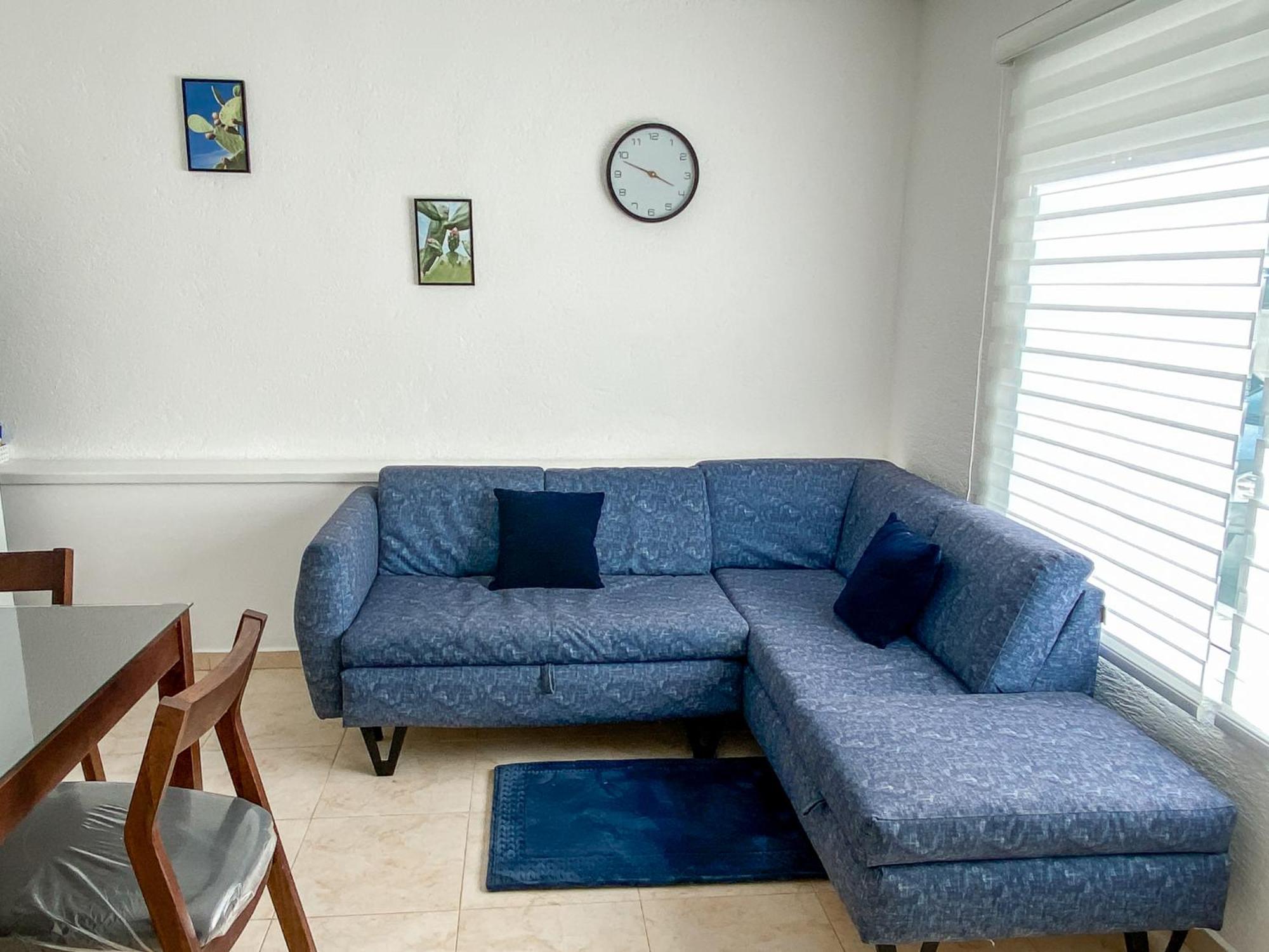 Apartment Brisas Shores 07 Beachfront Condo, Pool And Garden Area, Zona Hotelera