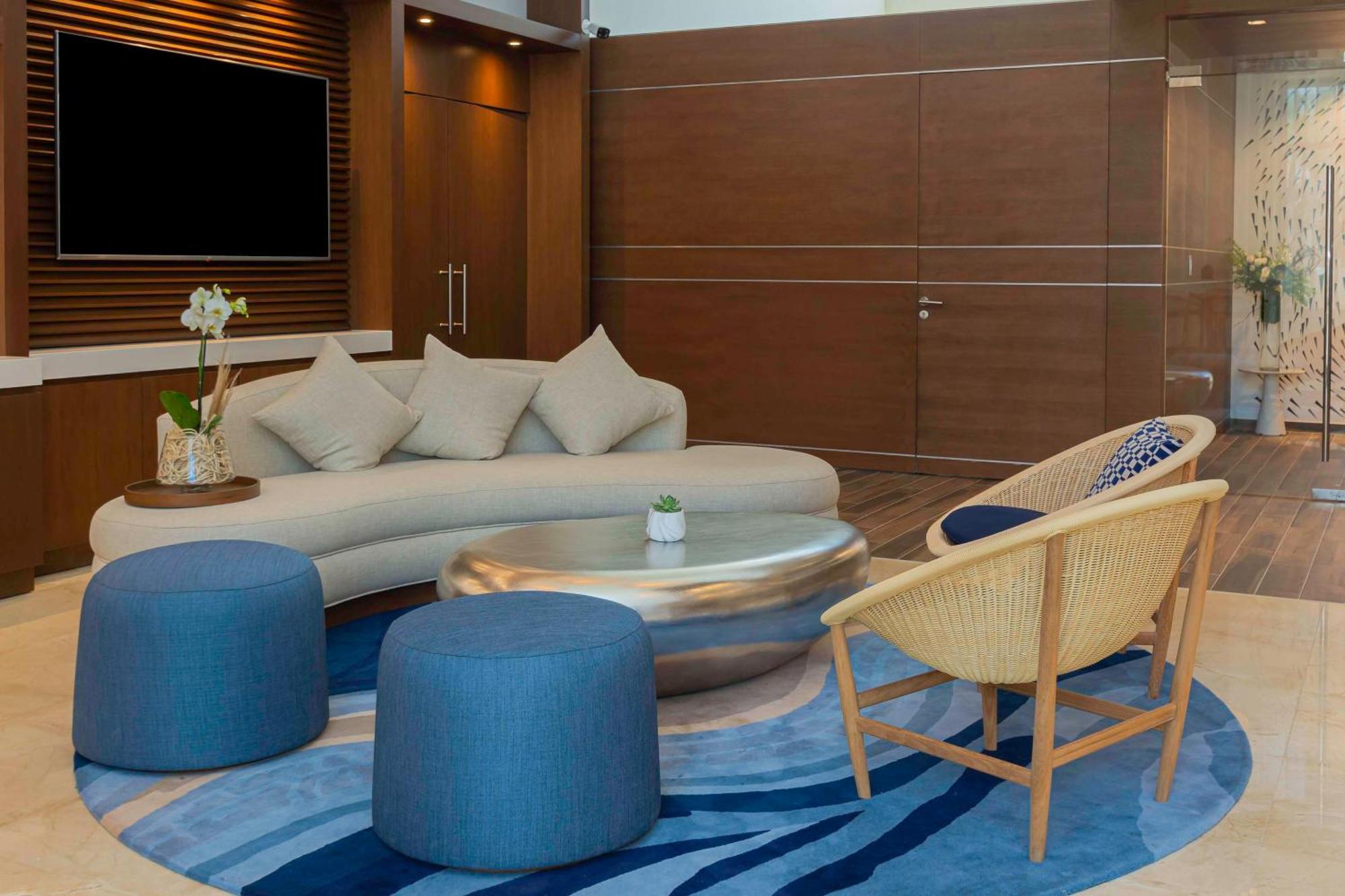 Hotel Avani Cancun Airport -previously Nh Cancun Airport- Alfredo V. Bonfil