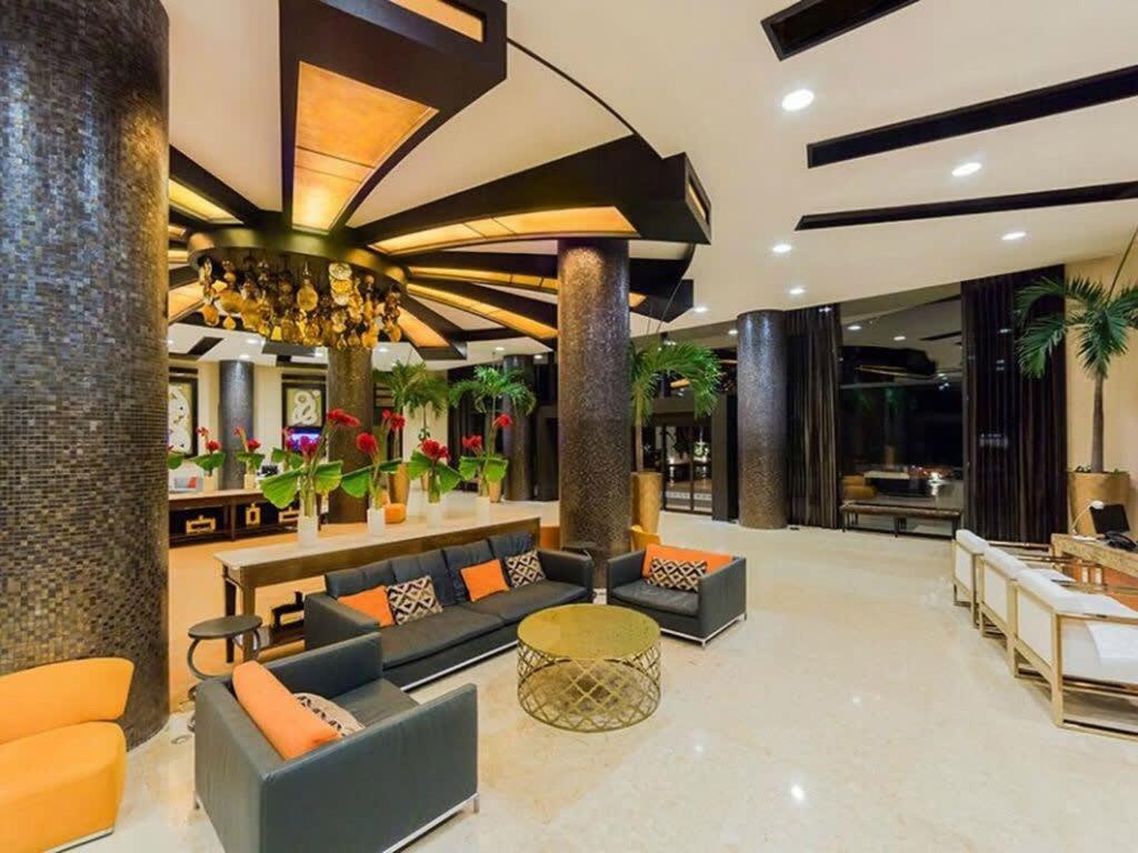 2bd Del Palmar: Luxury