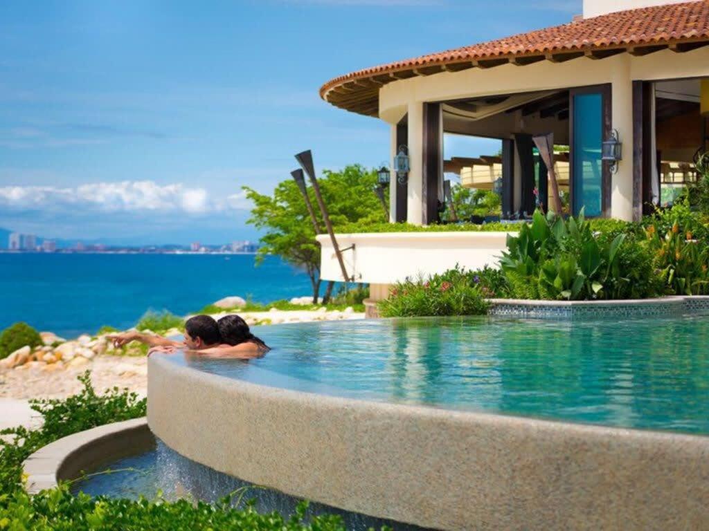 2bd Del Palmar: Luxury Cancún