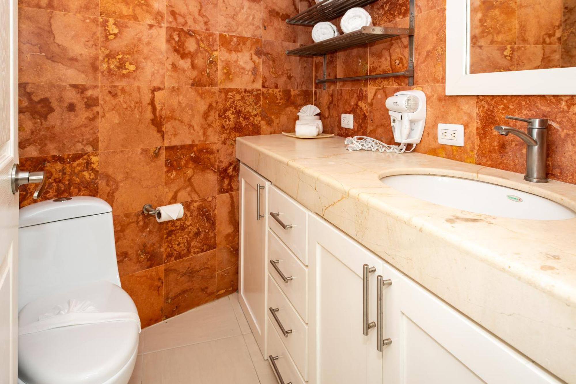 Apartamento Amplio Con Vista A La Laguna