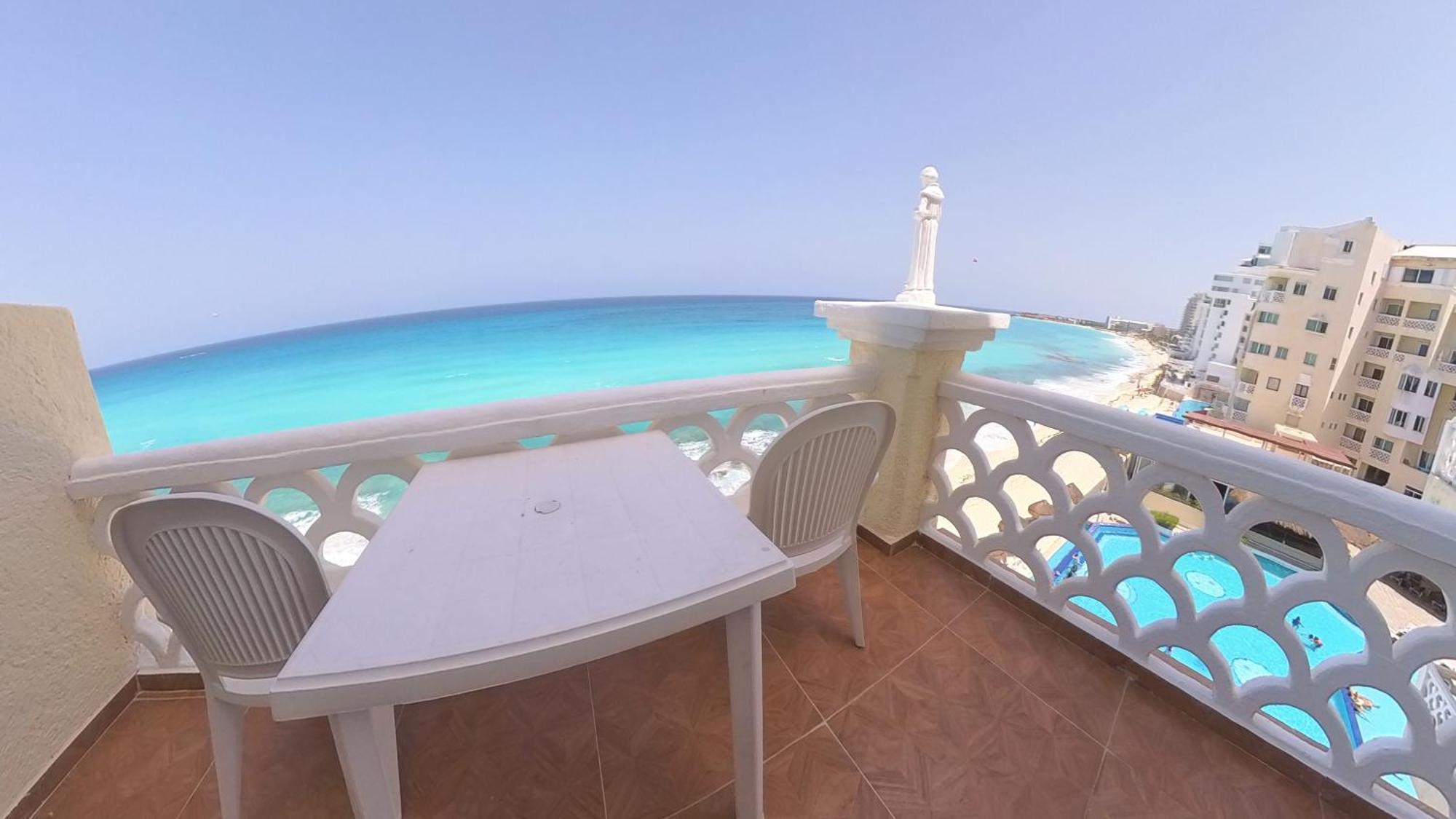 Plaza Sea View Cancun
