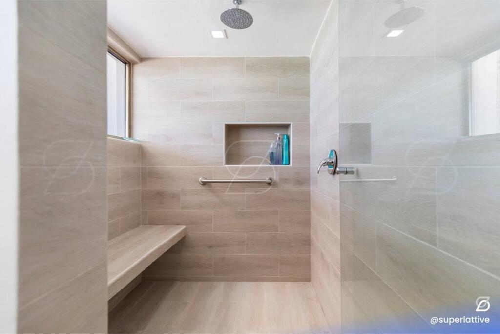 Apartamento Deluxe Beachfront 4b *