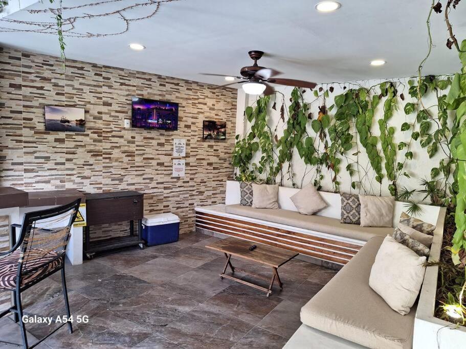 Casa Mas 20 Personas Con Alberca En Su Interior Holiday home Cancun