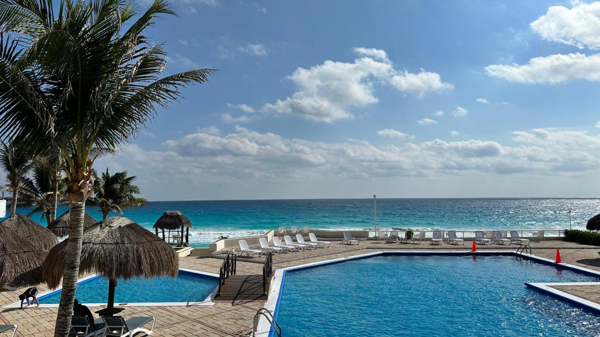 By Brisas 2 Apartment Cancun