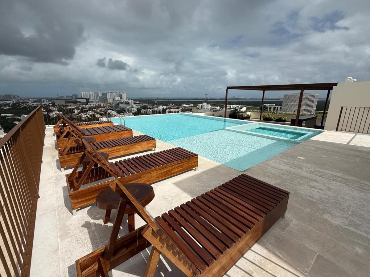 Ph Location At Vela Towers