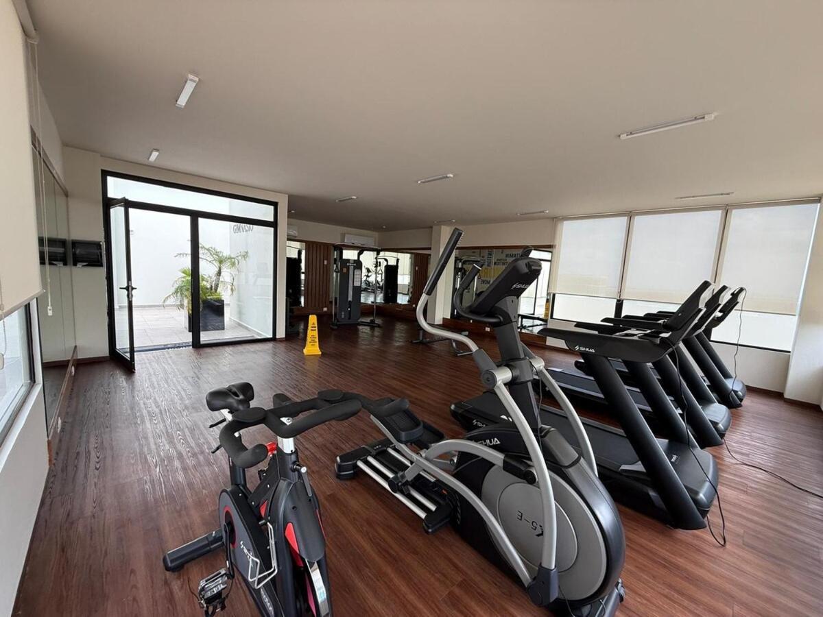 Ph Location At Vela Towers Apartment