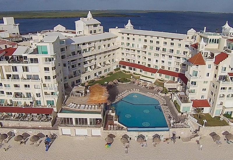 Plaza Aparthotel Cancun