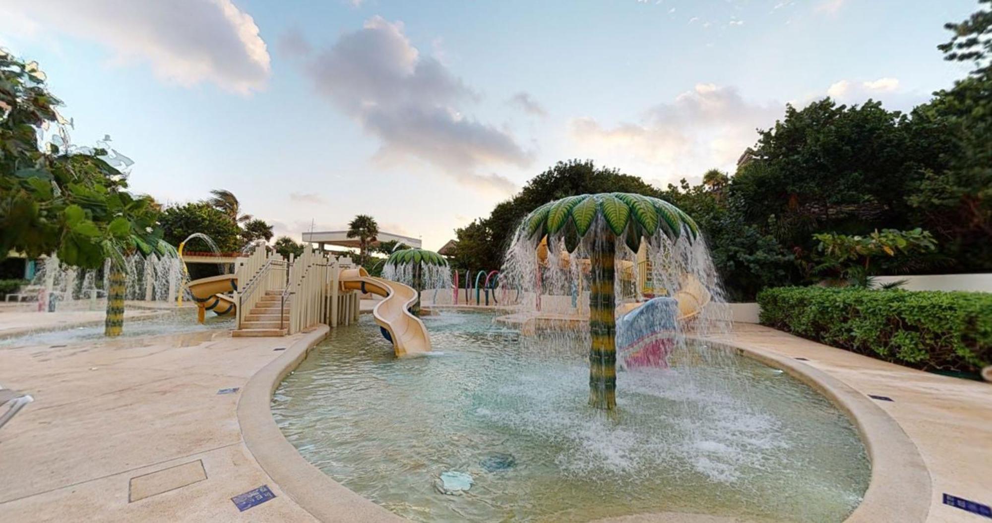 Park Royal Beach Resort Cancun