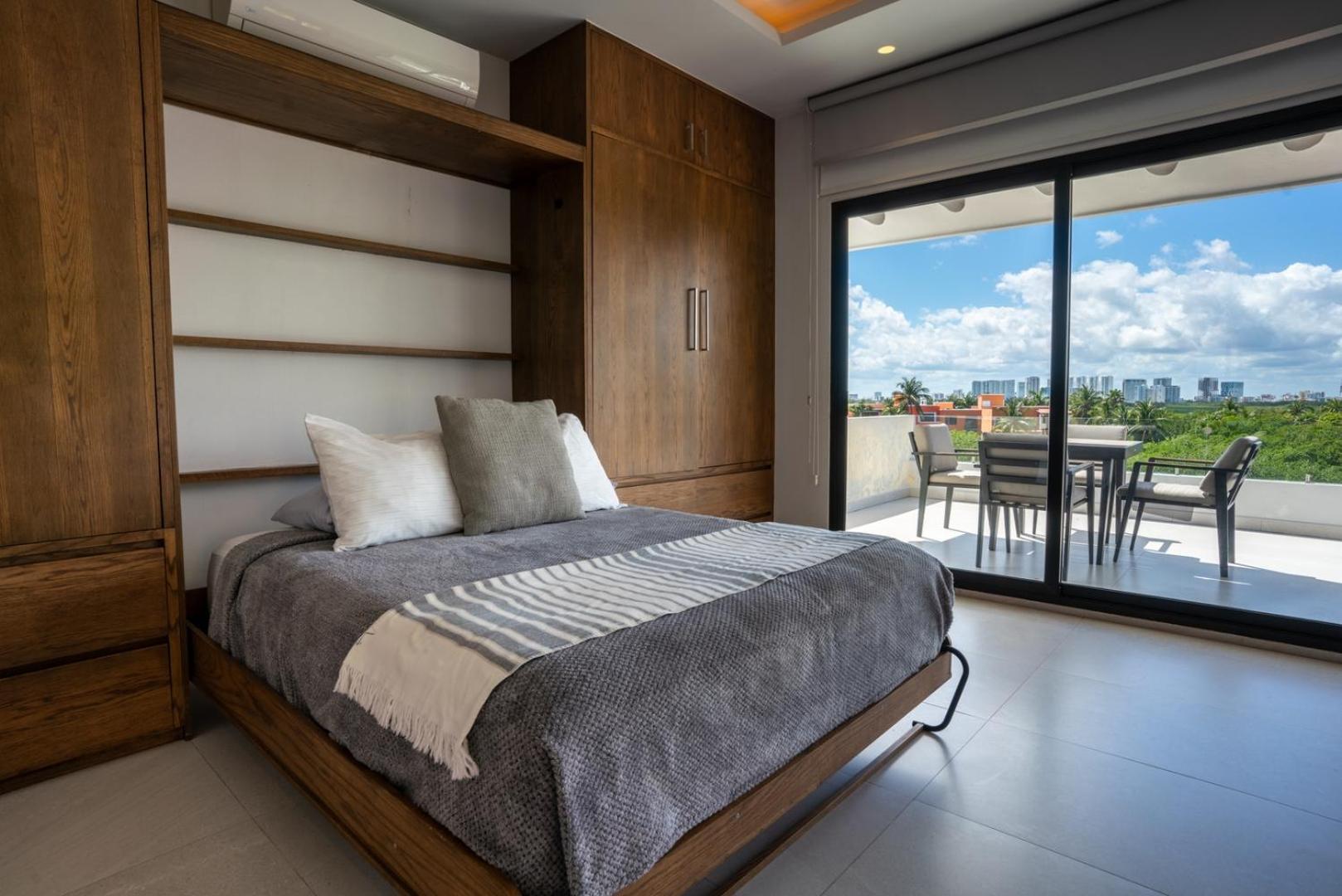 6br Modern Oceanfront W/ Infinity Pool Cancun
