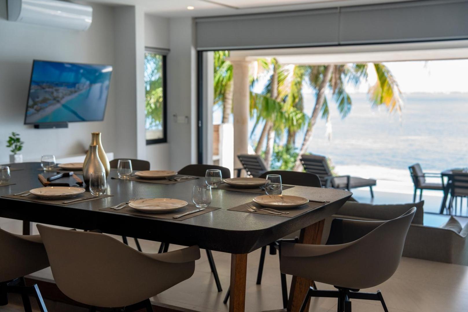 6br Modern Oceanfront W/ Infinity Pool Holiday home Cancun