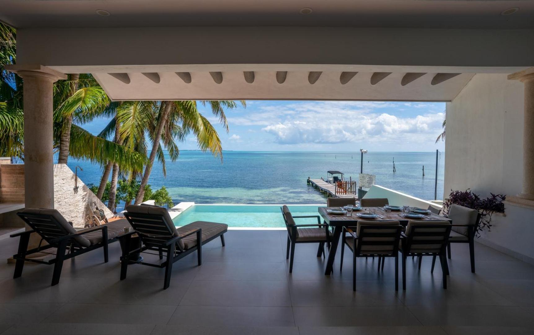 Holiday home 6br Modern Oceanfront W/ Infinity Pool Cancun