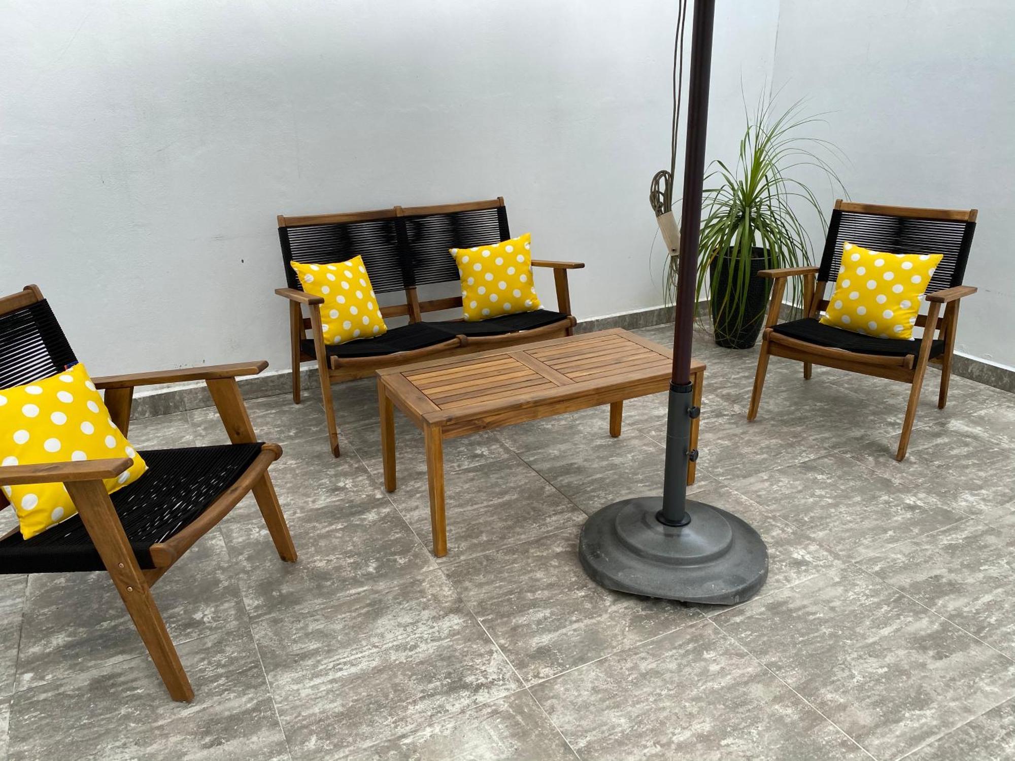 Closetoairport Homestay