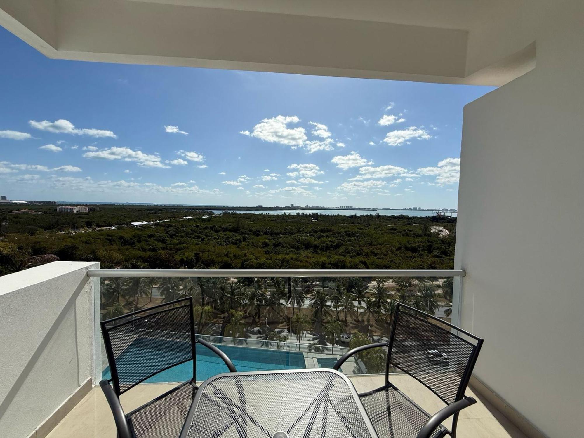 Great View Lagoon *