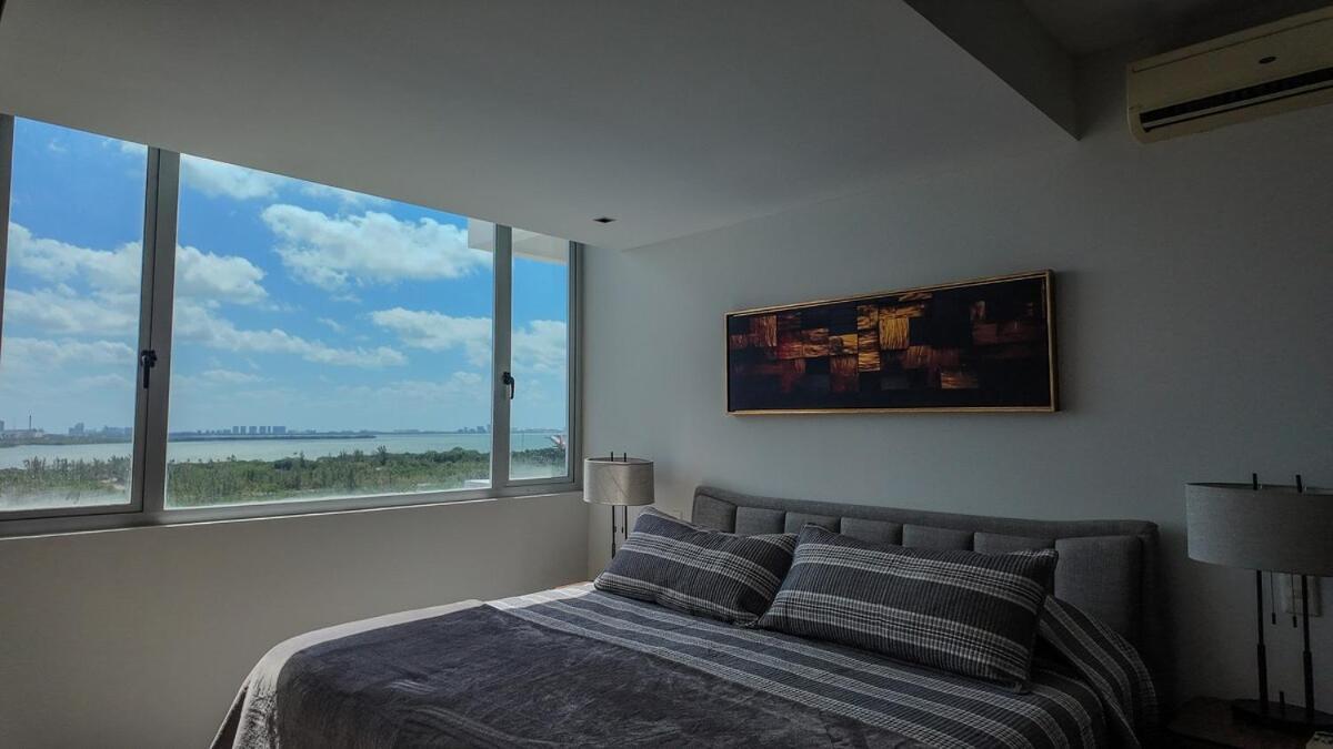 Great View Lagoon Apartment Cancun