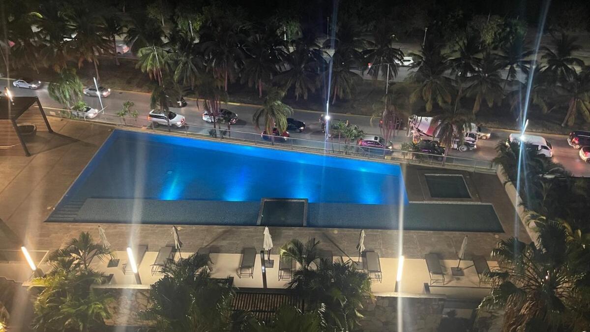 Great View Lagoon Apartment Cancun