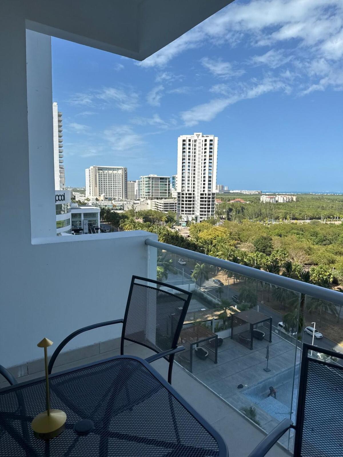 Great View Lagoon Apartment Cancun