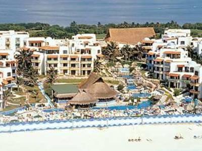 El Pueblito Beach