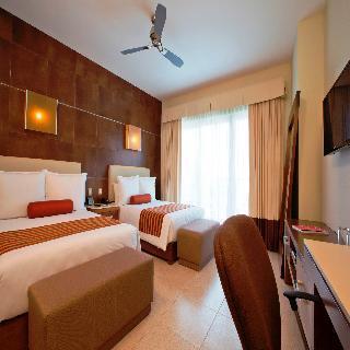 Krystal Urban & Club 3* Cancún