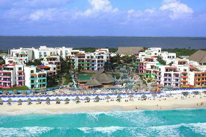 El Pueblito Beach Cancun