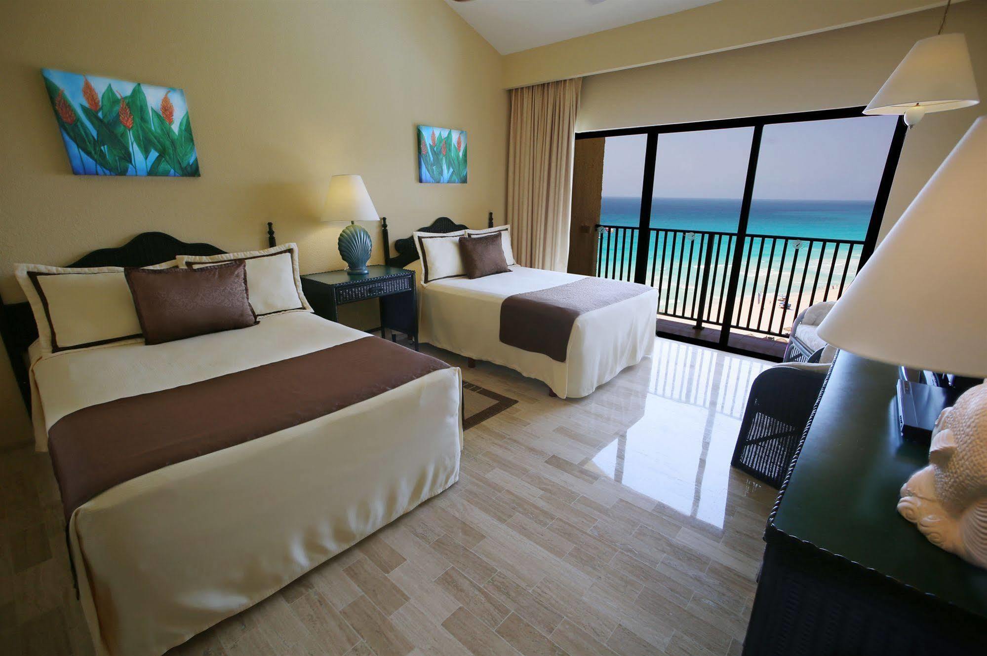 Resort The Royal Islander - An All 4*