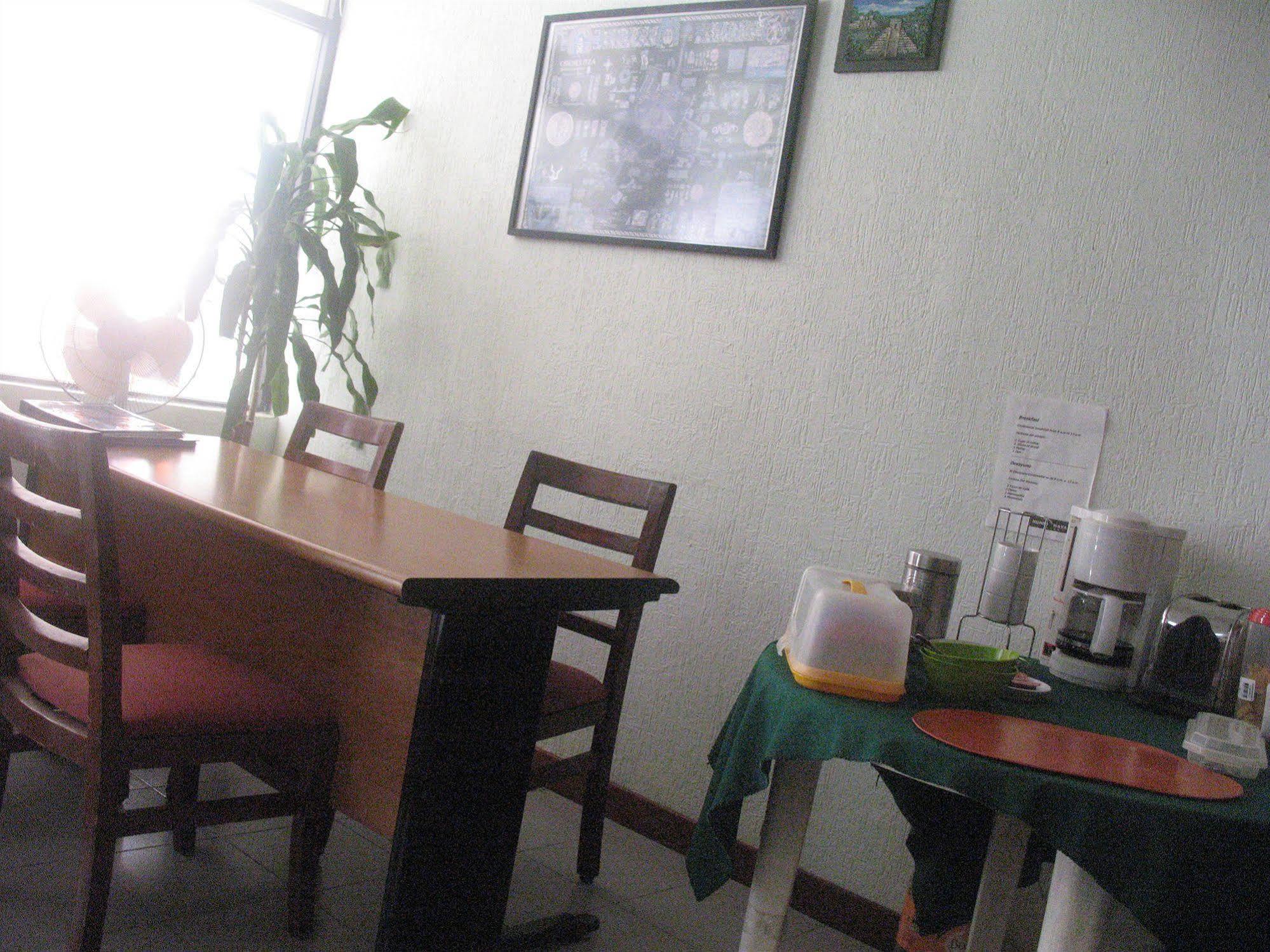 Mundo Maya Hostel