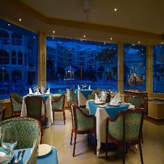 Barcelo Costa Cancun All Inclusive