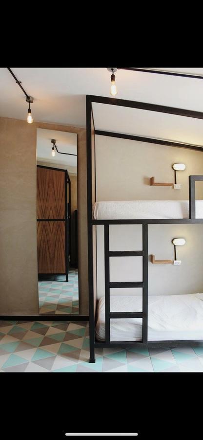 Moloch Hostel&suites Gasthof Cancún