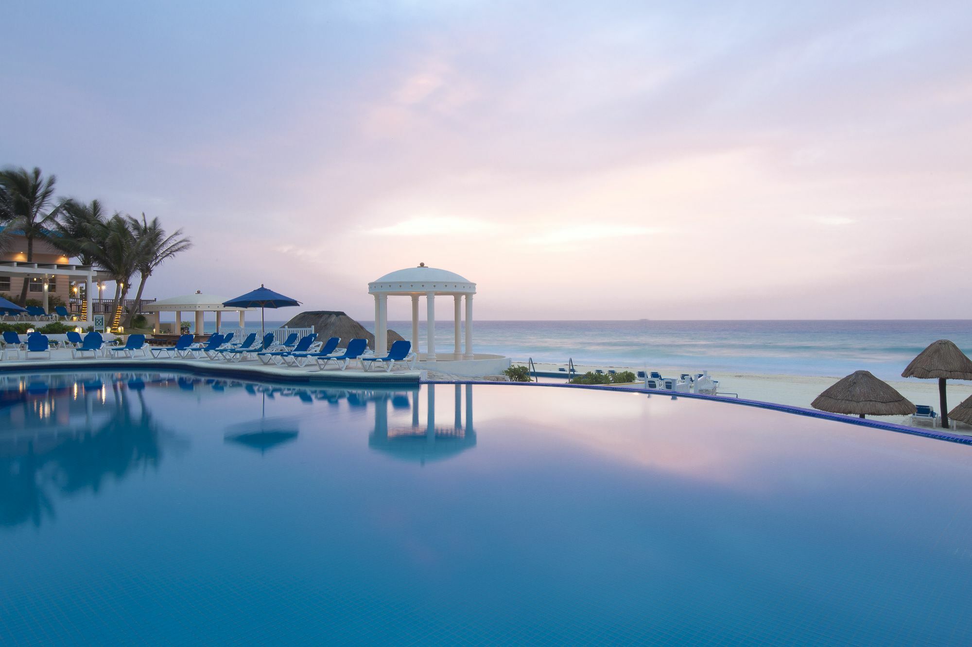 Golden Parnassus & Spa (adults Only) Cancun