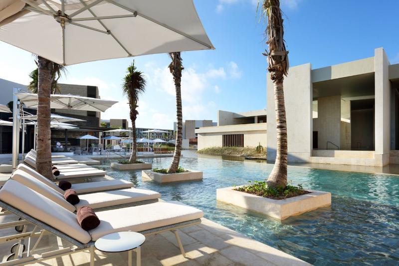 Family Selection At Grand Palladium Costa Mujeres & Hotel 4*