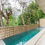 H36 Condo With Pool