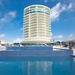 Seadust Cancun Family Resort