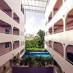 Hotel Kavia