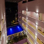 Hotel Kavia