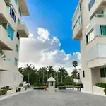 Neat Condo Beachfront At Brisas Cancun