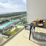 Perfect Location Apartment At Malecon Americas