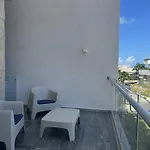 Comfy 3Br, Near The Beach