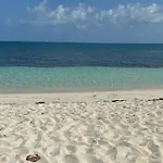 Villa Albatros Oceanfront Luxury Hotelzone