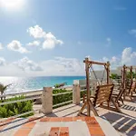Cancun One Bedroom Garden Level With Partial Ocean View Hotel Zone