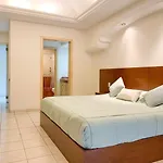3Br Beautiful Vintage Apartment With Great Location!