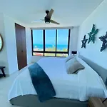 Panoramic Penthouse