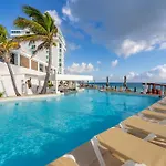 Beachfront Ocean View-Boutique Apartment •Gym •Spa