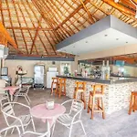 Oceanfront Studio/Amazing Views
