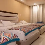 Infinity Suites Habitacion Triple 211
