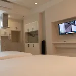 Infinity Suites Doble Room 208