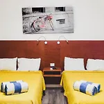 2 Bedrooms, Ocean View Balcony