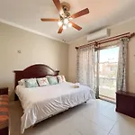 Casa Delfin Cancun
